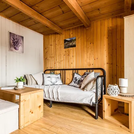 Kalina-mocarni Apartment