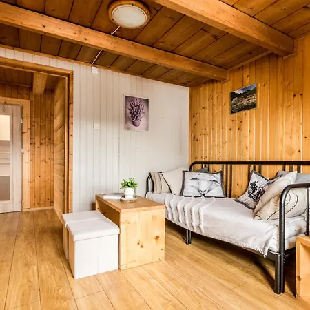 Kalina-mocarni Apartment *